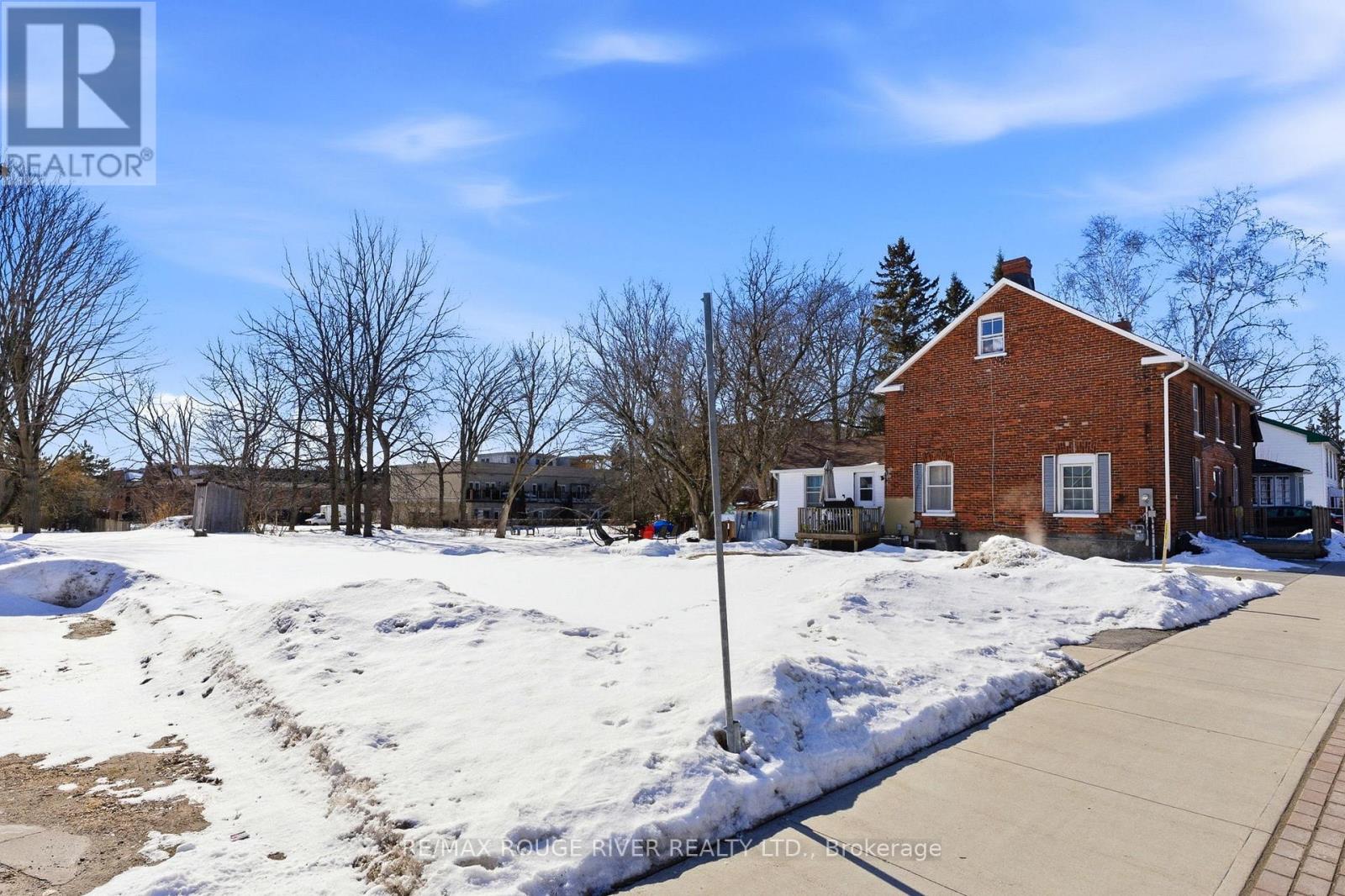 93 Albert Street, Cobourg, Ontario  K9A 2P9 - Photo 3 - X12807142