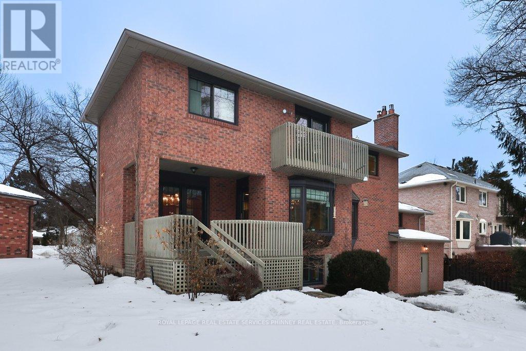 1048 Veroli Court, Mississauga, Ontario  L5H 4B9 - Photo 44 - W12820432