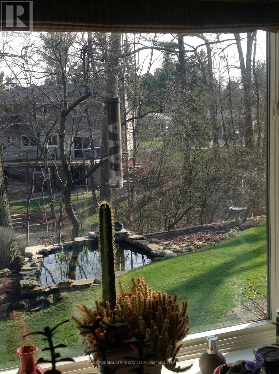 1048 Veroli Court, Mississauga, Ontario  L5H 4B9 - Photo 50 - W12820432