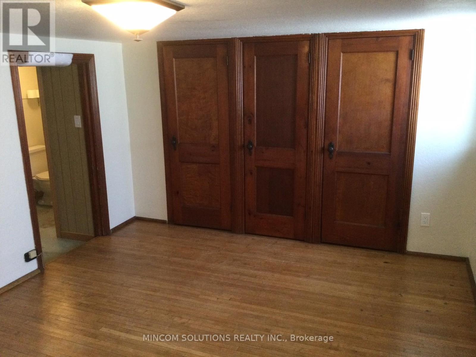 388 Kane Avenue, Toronto, Ontario  M6M 3P4 - Photo 20 - W12820500