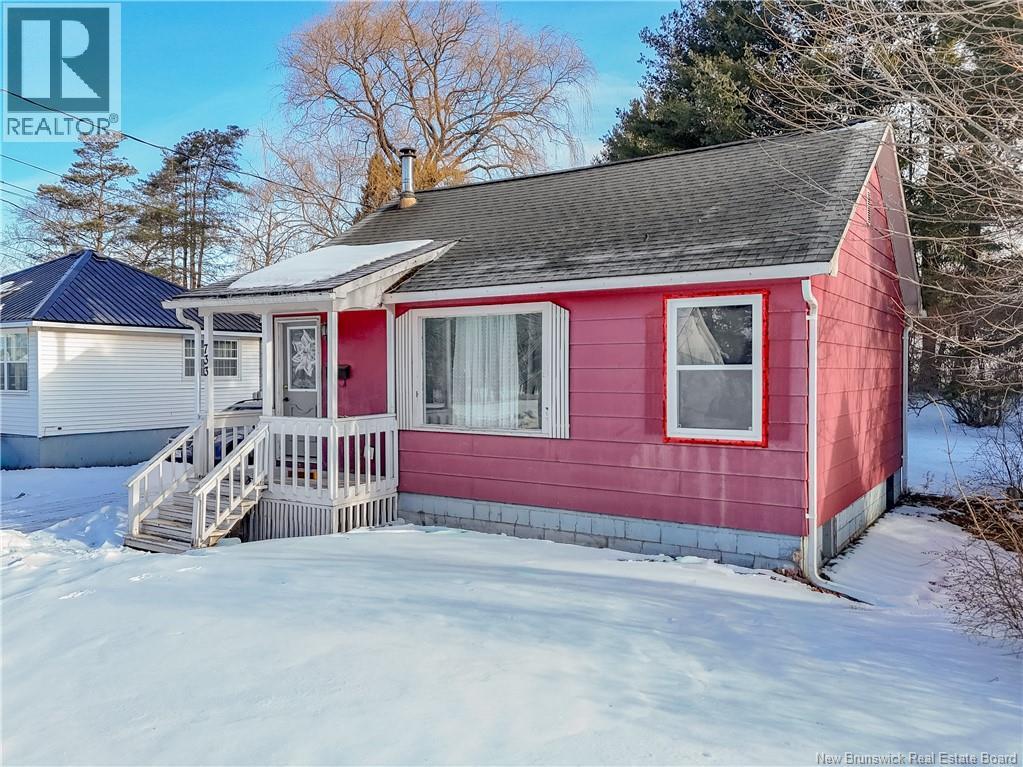733 Maclaren Avenue, Devon, New Brunswick  E3A 3L4 - Photo 4 - NB133678