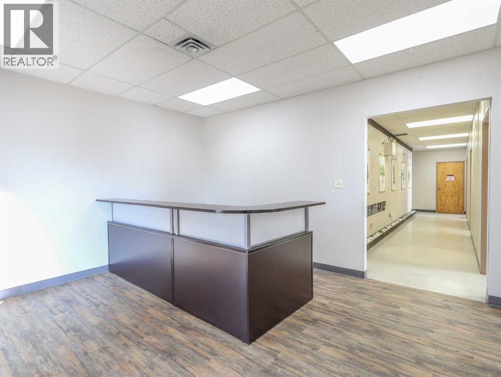 5003 47 Street, Stettler, Alberta  T4K 1A7 - Photo 4 - A2263653