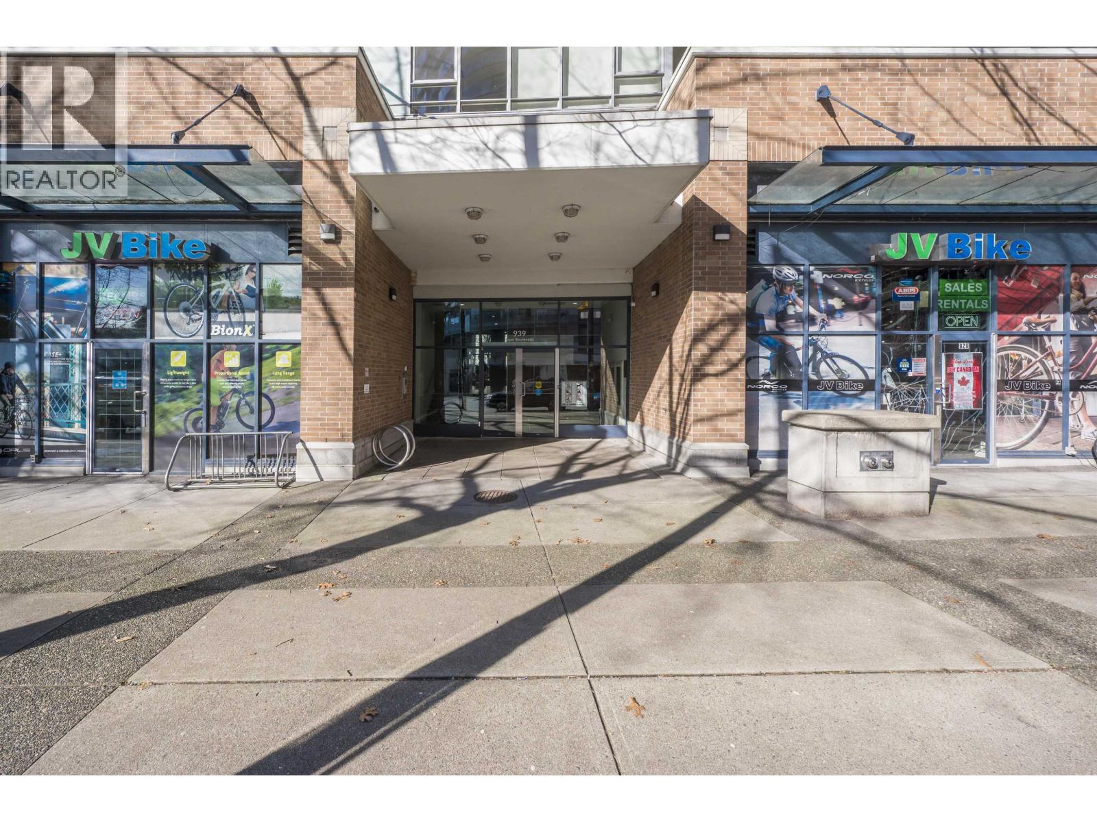 955 Expo Boulevard, Vancouver, British Columbia  V6Z 3G8 - Photo 3 - C8076507