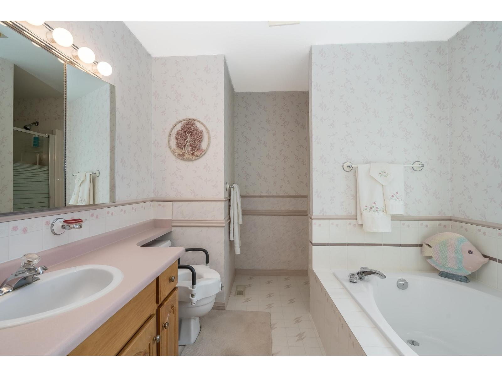 22120 46a Avenue, Langley, British Columbia  V2Z 1A4 - Photo 24 - R3093410