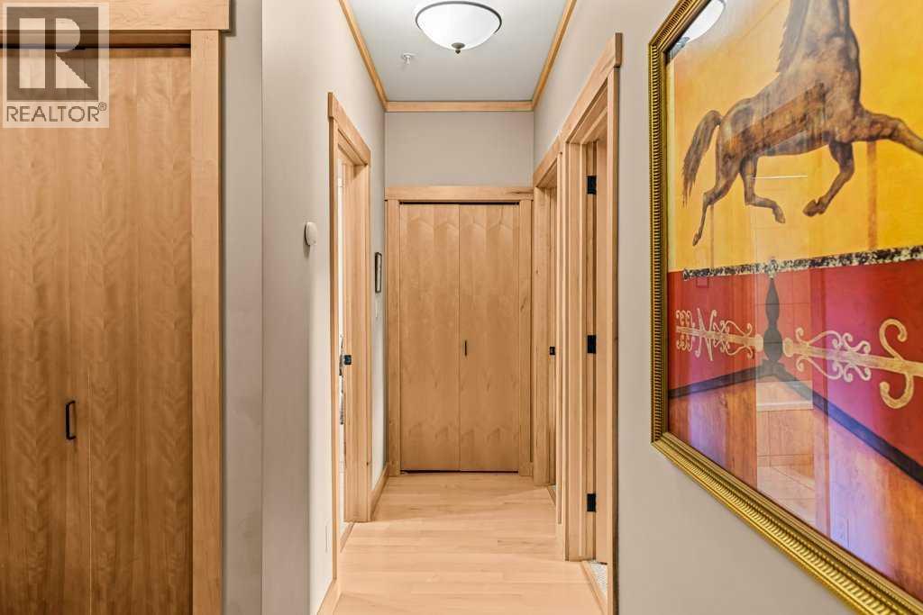 204, 1040 Railway Avenue, Canmore, Alberta  T1W 1P4 - Photo 4 - A2280740