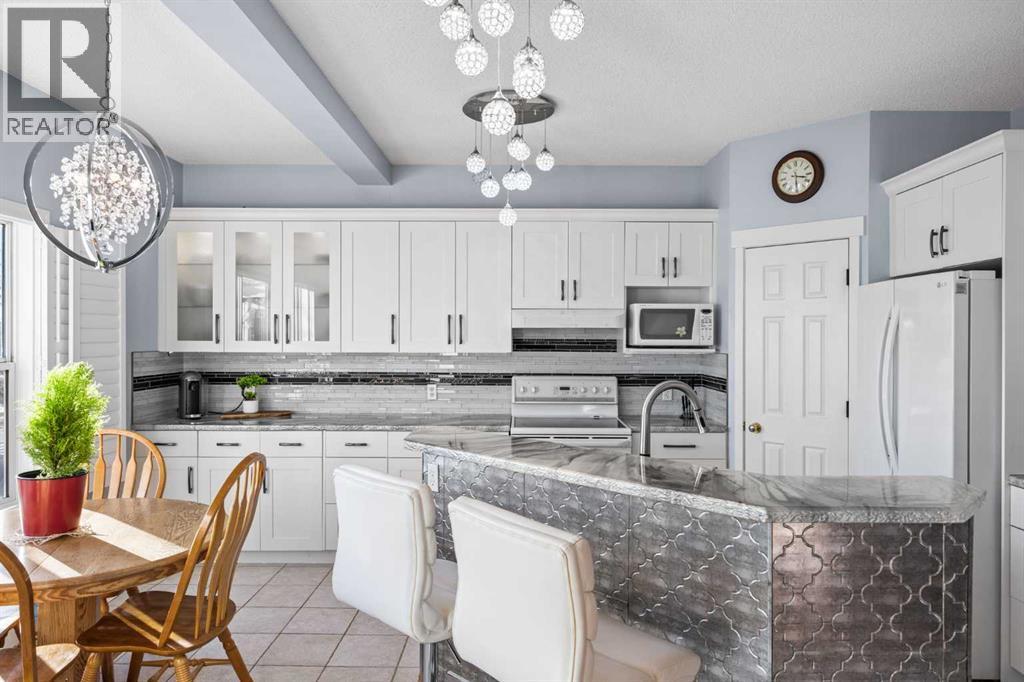 244 Oakmere Place, Chestermere, Alberta  T1X 1L2 - Photo 15 - A2283808