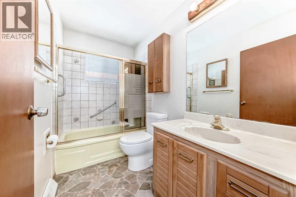 3408 Boulton Road Nw, Calgary, Alberta  T2L 1M6 - Photo 17 - A2288482