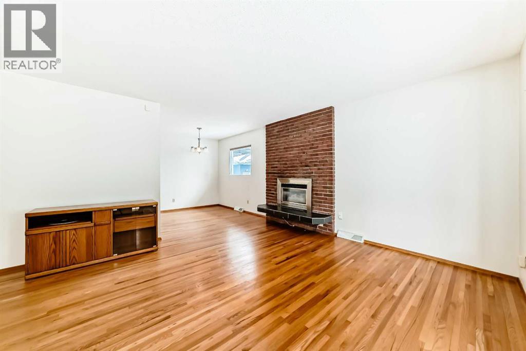 3408 Boulton Road Nw, Calgary, Alberta  T2L 1M6 - Photo 6 - A2288482