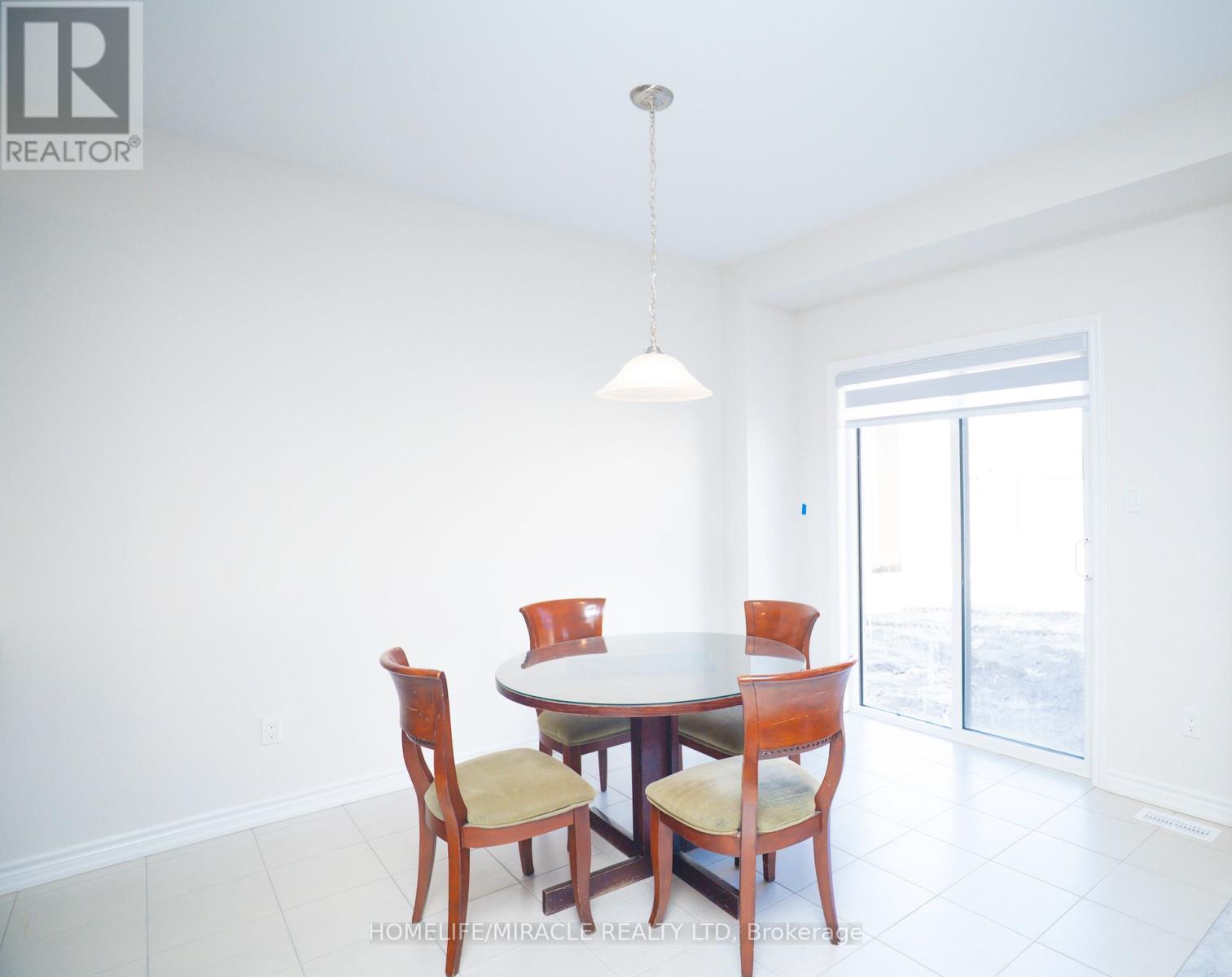 31 Huntsworth Avenue, Thorold, Ontario  L2V 0N3 - Photo 10 - X12820424