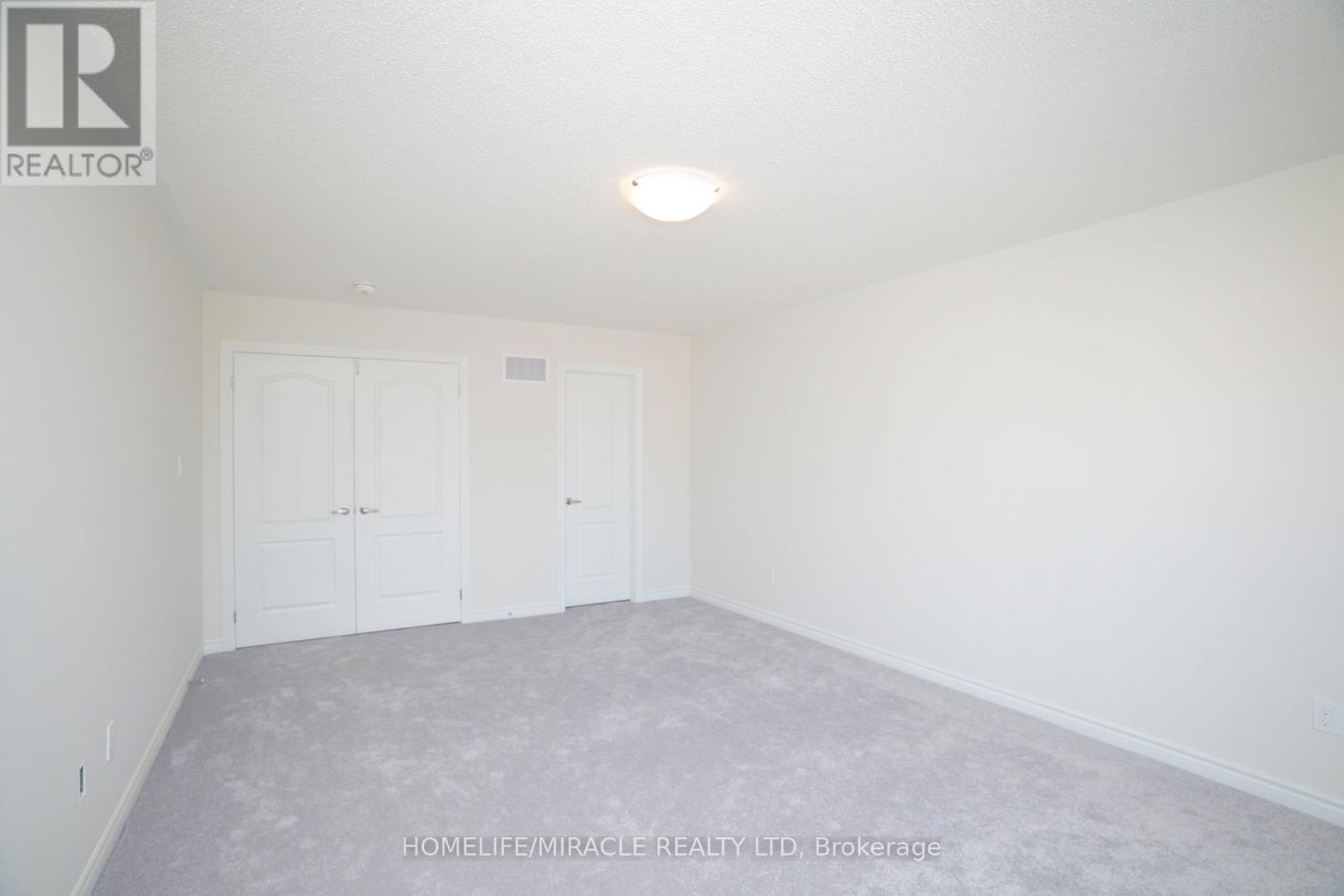 31 Huntsworth Avenue, Thorold, Ontario  L2V 0N3 - Photo 21 - X12820424