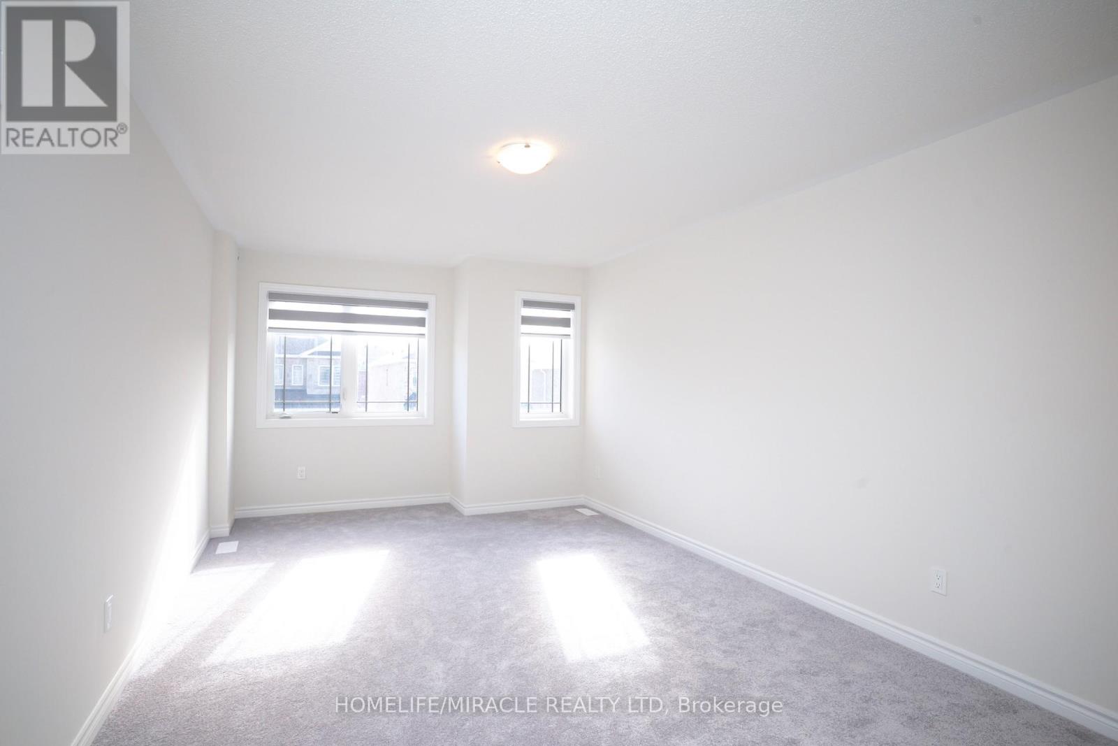 31 Huntsworth Avenue, Thorold, Ontario  L2V 0N3 - Photo 31 - X12820424