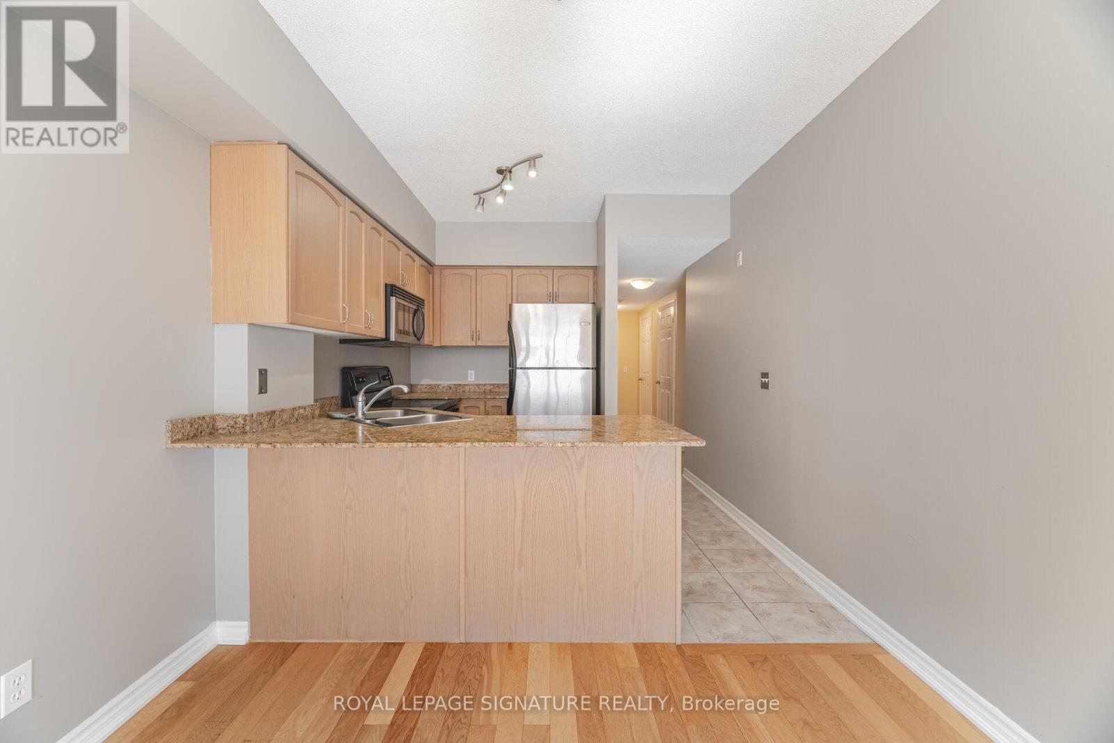 307 - 47 Caroline Street N, Hamilton, Ontario  L8R 2R6 - Photo 7 - X12820442