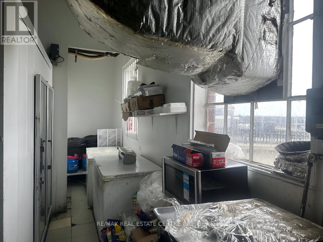 126 St. Paul Street, St. Catharines, Ontario  L2R 3M2 - Photo 20 - X12820452