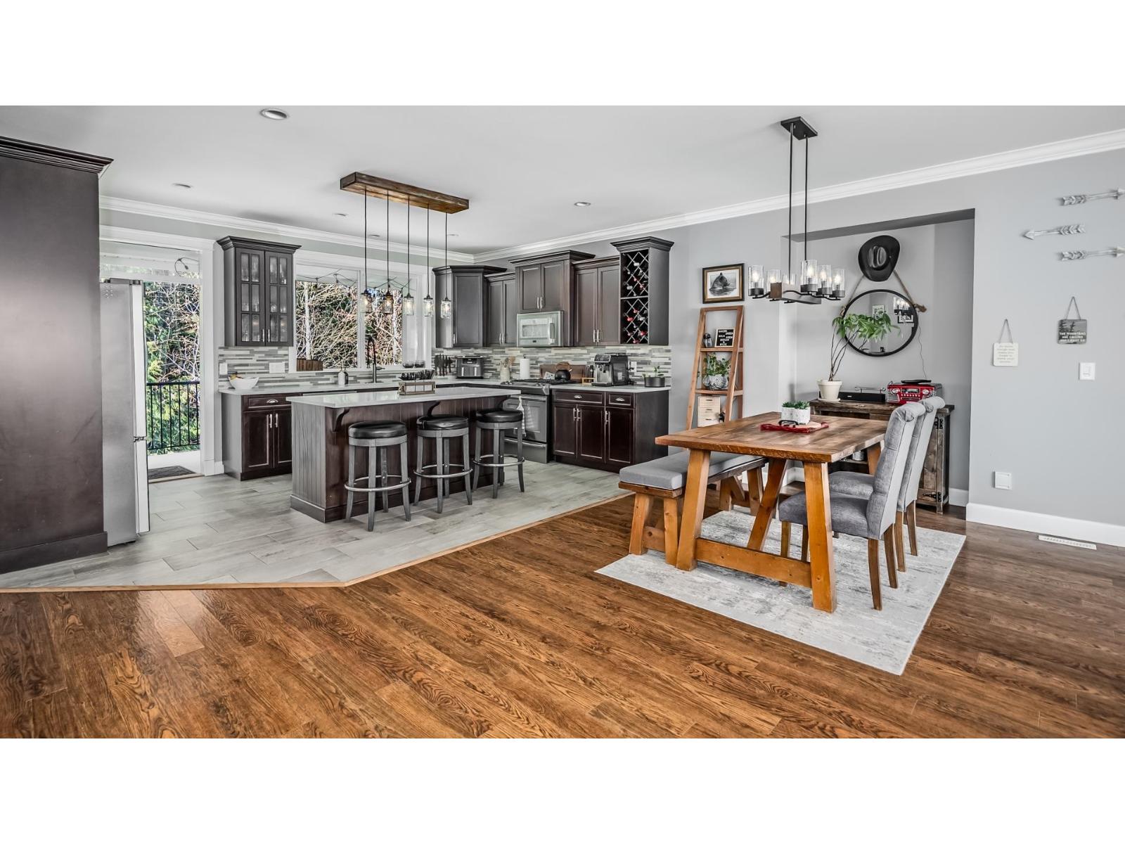 8723 Nottman Street, Mission, British Columbia  V2V 0C1 - Photo 10 - R3093602