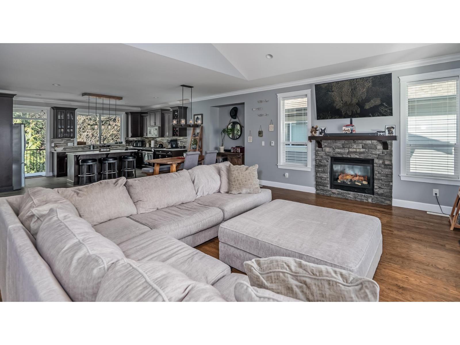 8723 Nottman Street, Mission, British Columbia  V2V 0C1 - Photo 8 - R3093602