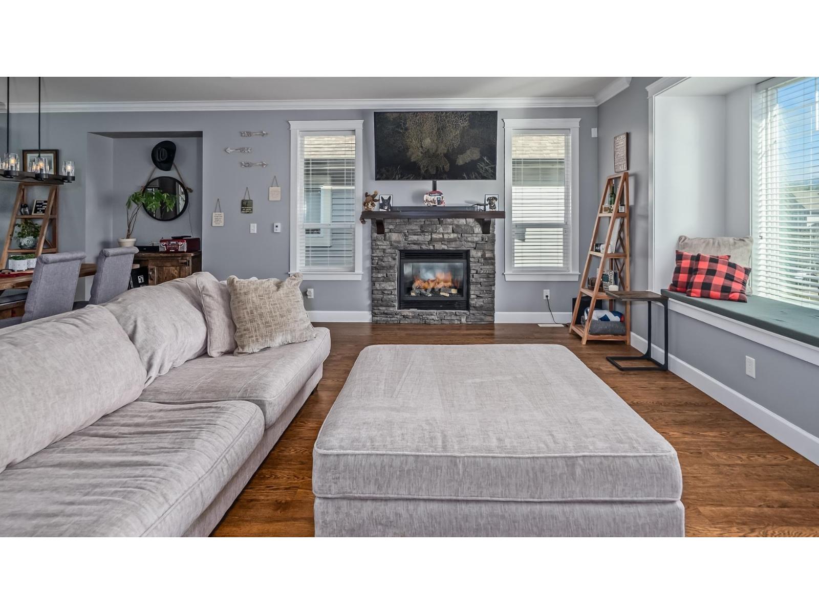 8723 Nottman Street, Mission, British Columbia  V2V 0C1 - Photo 9 - R3093602