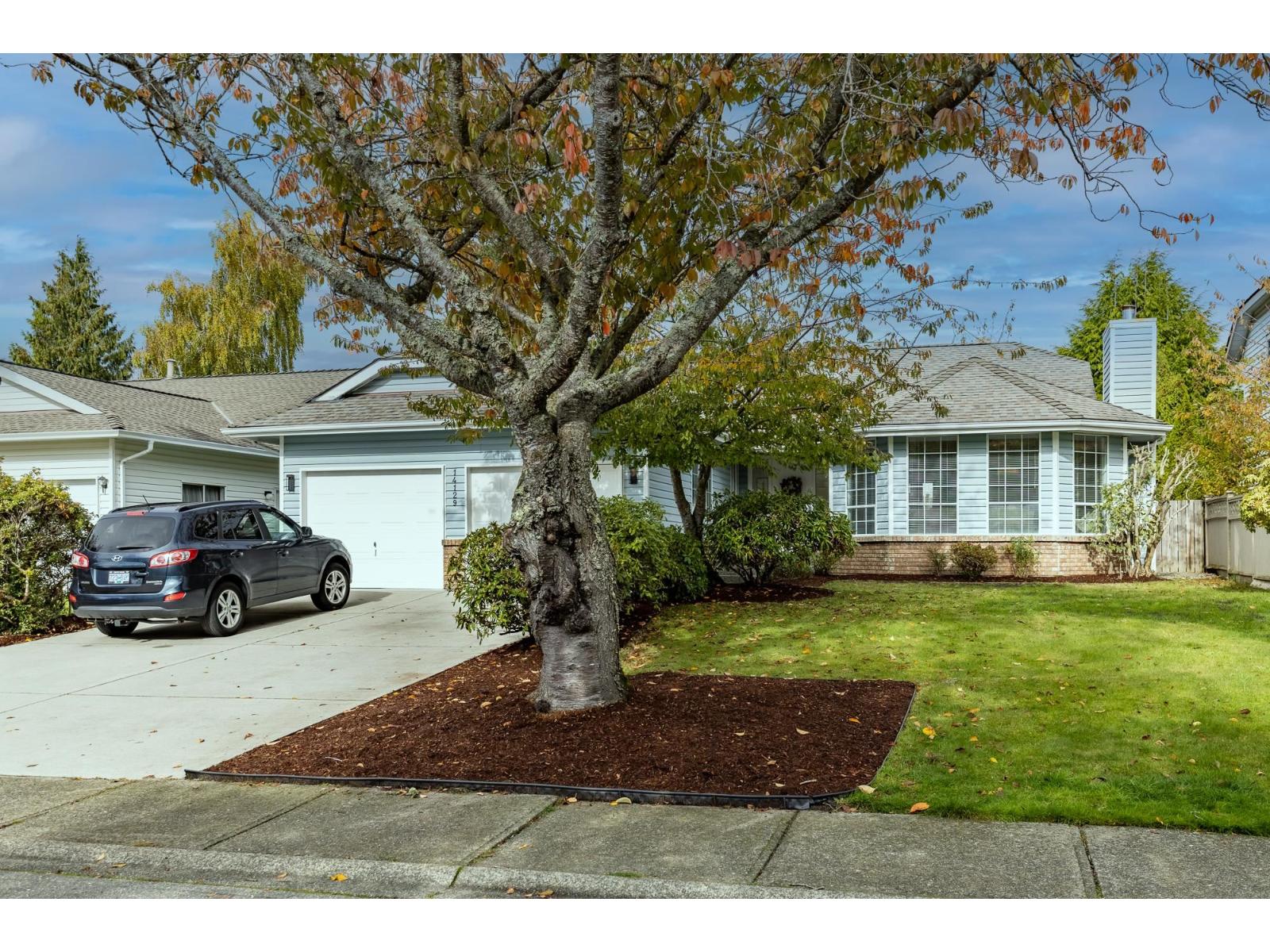 14129 16a Avenue, Surrey, British Columbia  V4A 8K2 - Photo 3 - R3092321