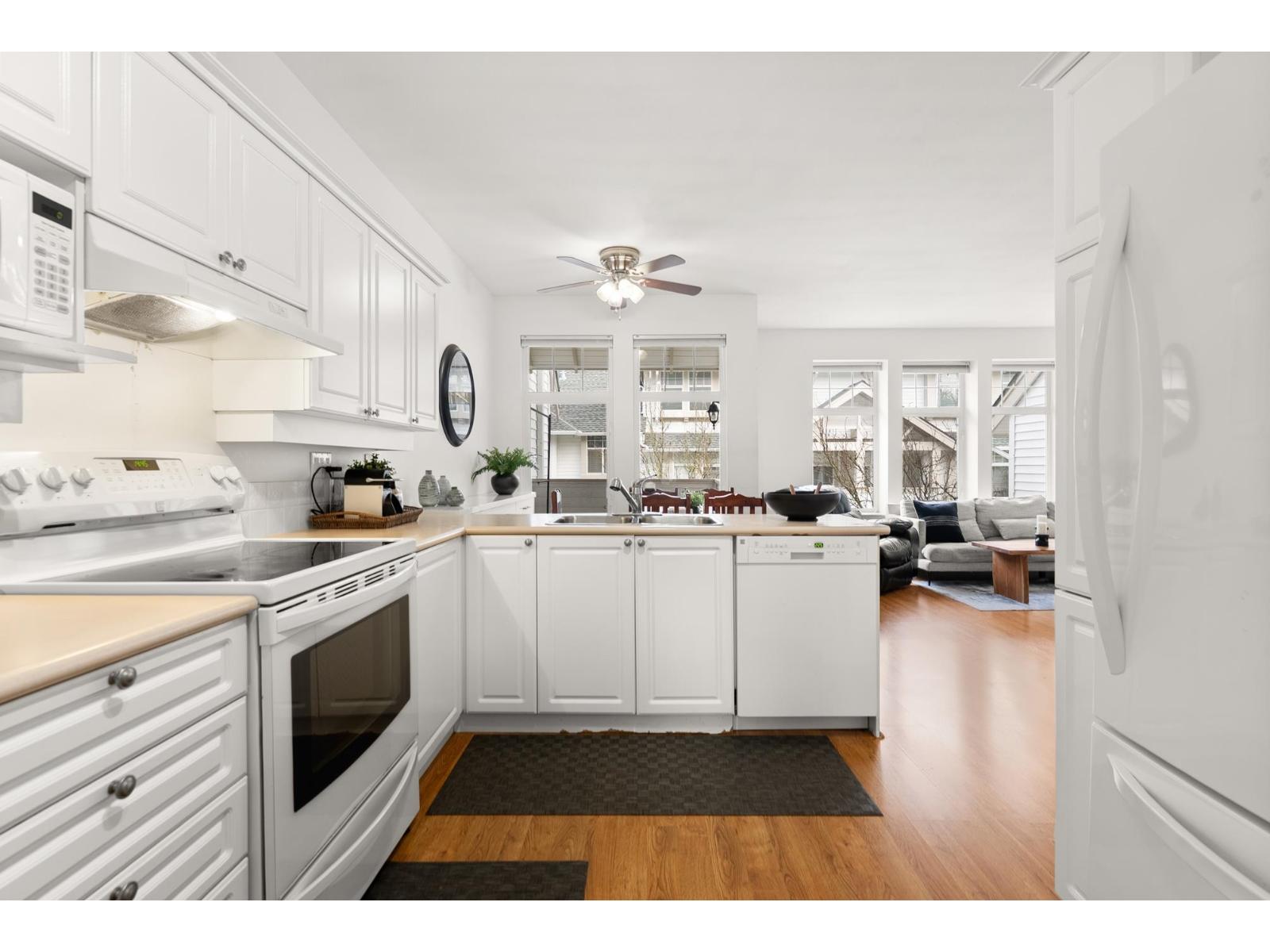 20 15037 58th Avenue, Surrey, British Columbia  V3S 8Z5 - Photo 11 - R3093453