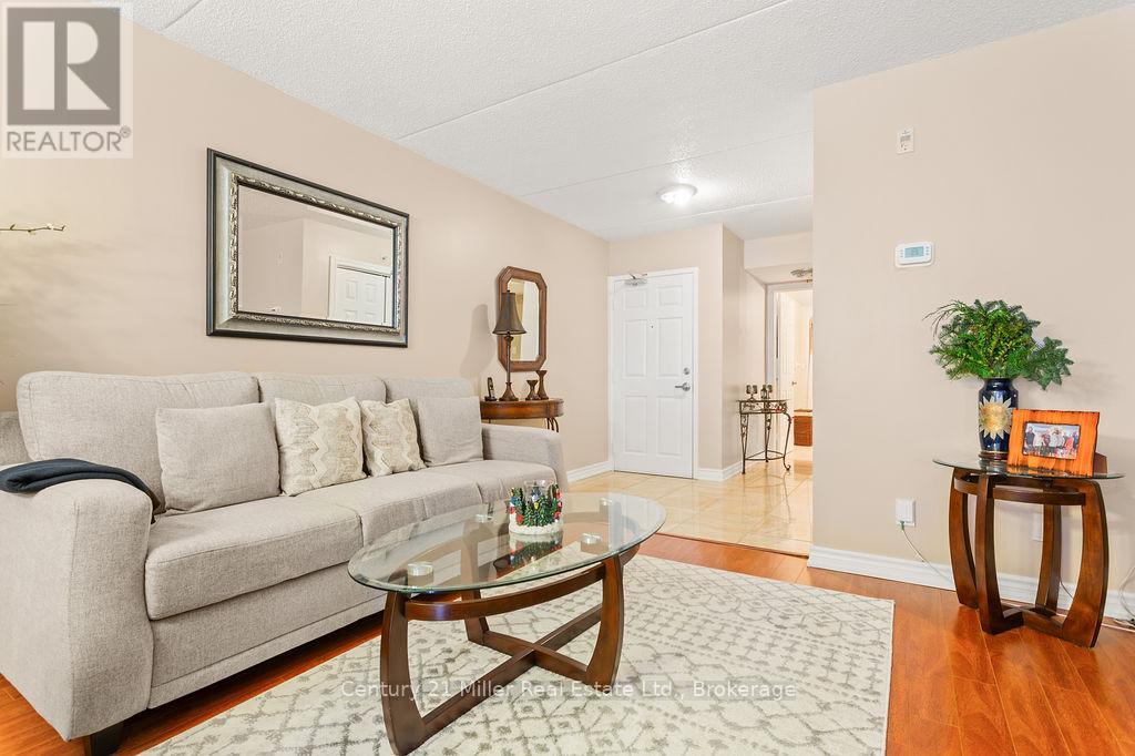 111 - 1450 Bishops Gate, Oakville, Ontario  L6M 4N1 - Photo 11 - W12820612