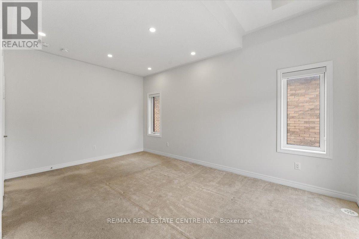 3007 Max Khan Boulevard, Oakville, Ontario  L6H 3P4 - Photo 35 - W12744956