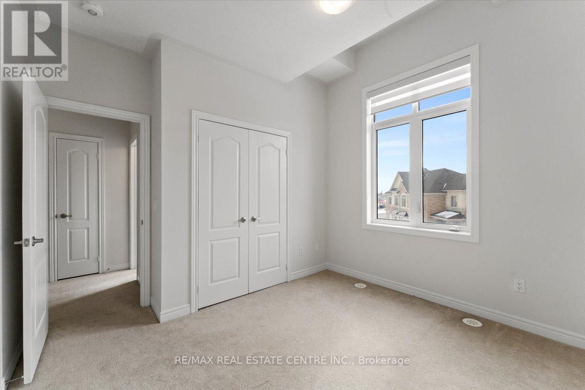 3007 Max Khan Boulevard, Oakville, Ontario  L6H 3P4 - Photo 40 - W12744956