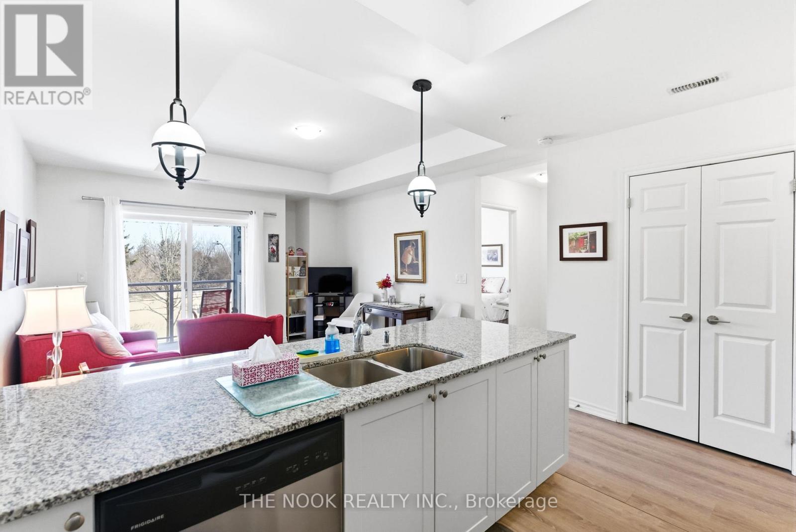 213 - 670 Gordon Street, Whitby, Ontario  L1N 0K9 - Photo 4 - E12820602