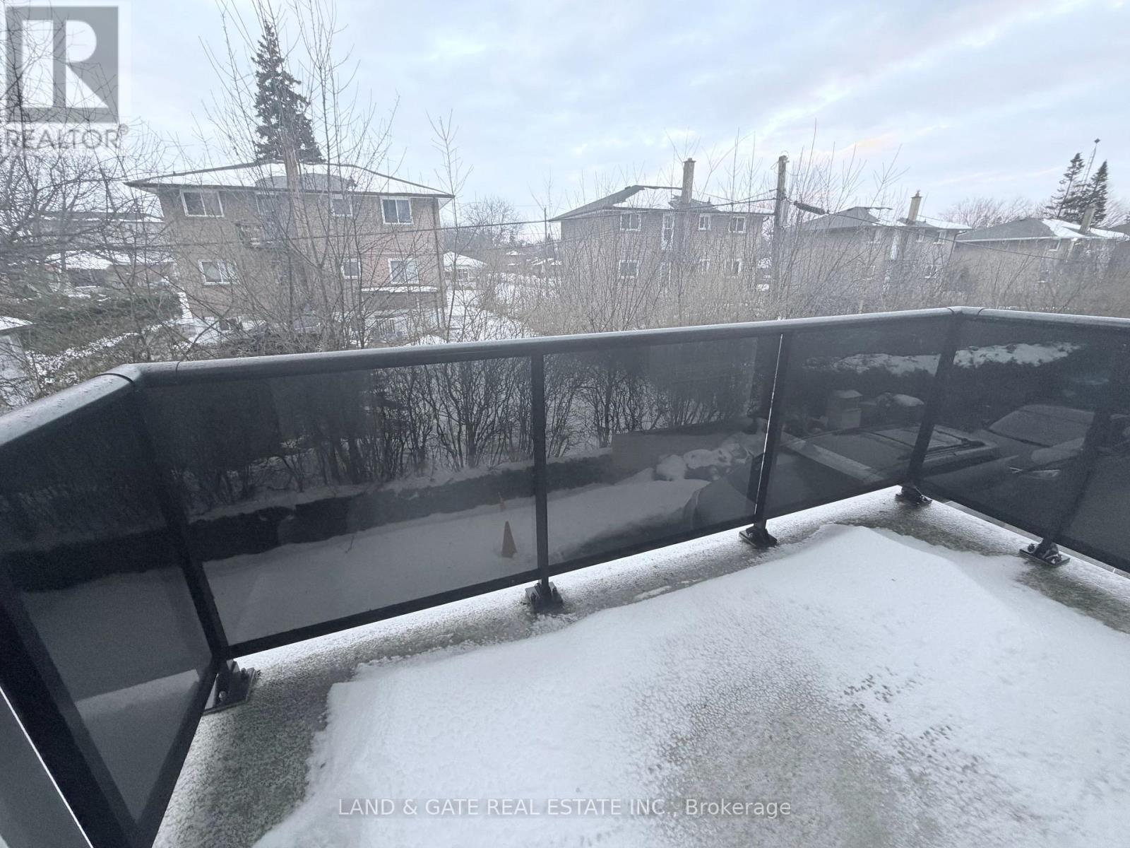 201 - 330 Gibb Street, Oshawa, Ontario  L1J 1Z2 - Photo 15 - E12820654