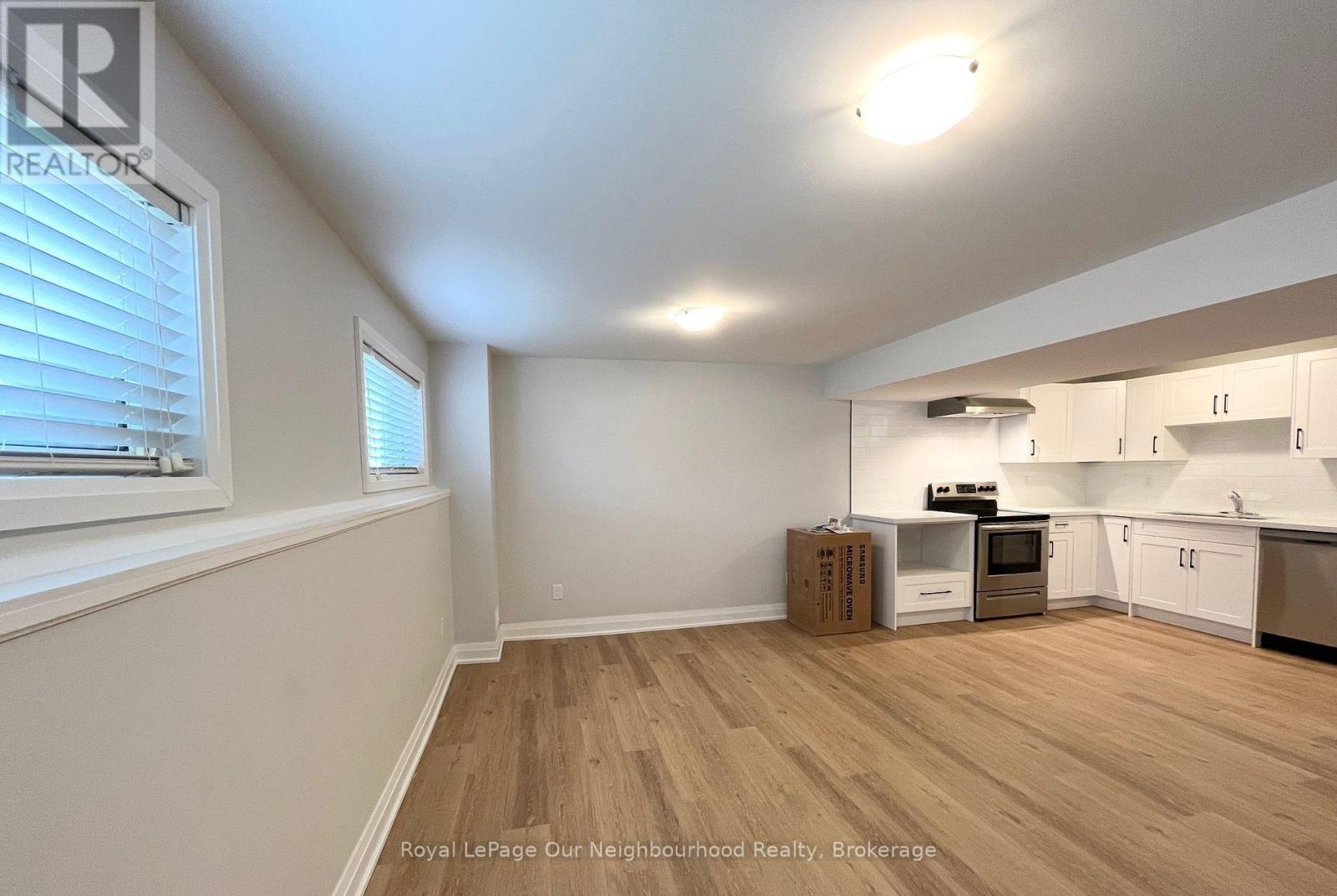 Lower - 26 Oren Boulevard, Barrie (Sunnidale), Ontario  L4N 4M1 - Photo 3 - S12820724