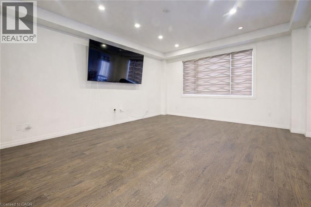 82 Castlebay Street, Kitchener, Ontario  N2R 1W6 - Photo 15 - 40807369