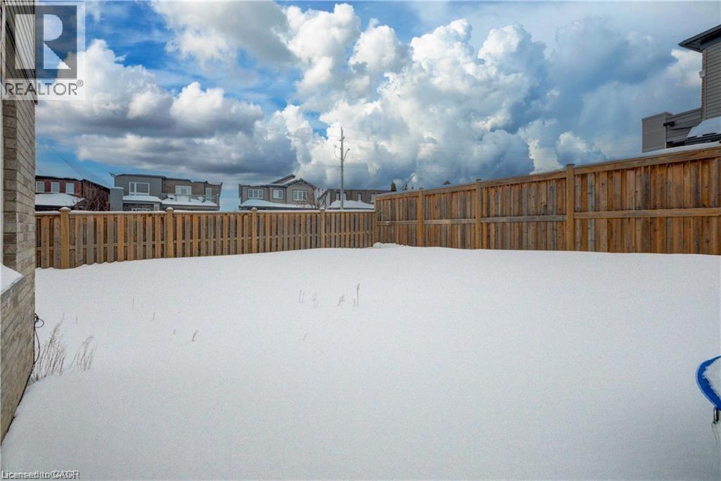 82 Castlebay Street, Kitchener, Ontario  N2R 1W6 - Photo 24 - 40807369