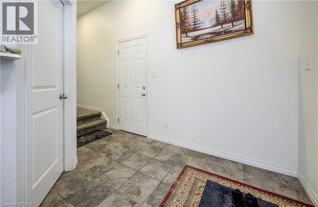 82 Castlebay Street, Kitchener, Ontario  N2R 1W6 - Photo 7 - 40807369
