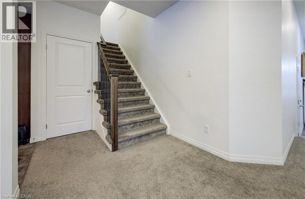 82 Castlebay Street, Kitchener, Ontario  N2R 1W6 - Photo 8 - 40807369