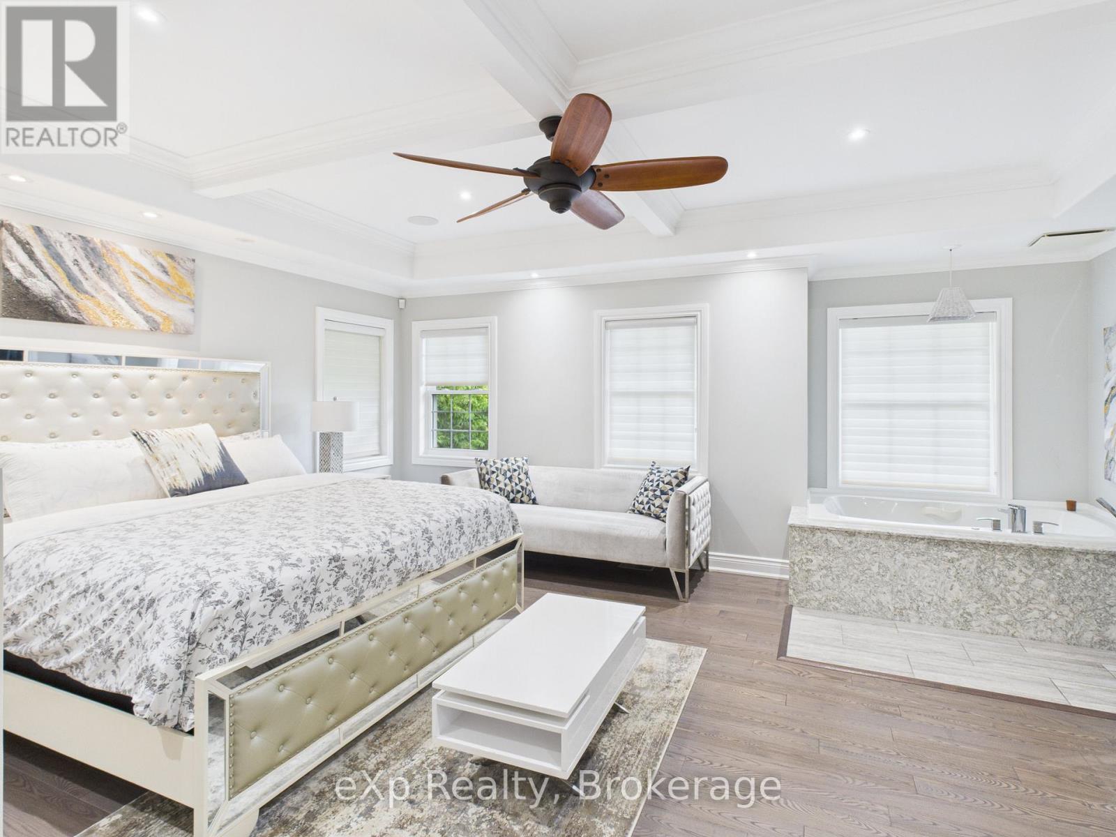 197 Balmy Beach Road, Georgian Bluffs, Ontario  N4K 5N4 - Photo 20 - X12820684