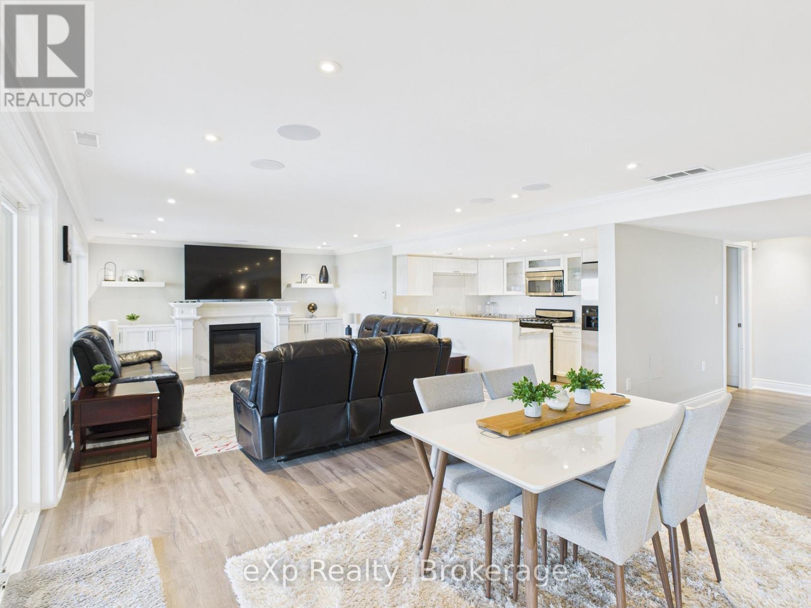 197 Balmy Beach Road, Georgian Bluffs, Ontario  N4K 5N4 - Photo 26 - X12820684