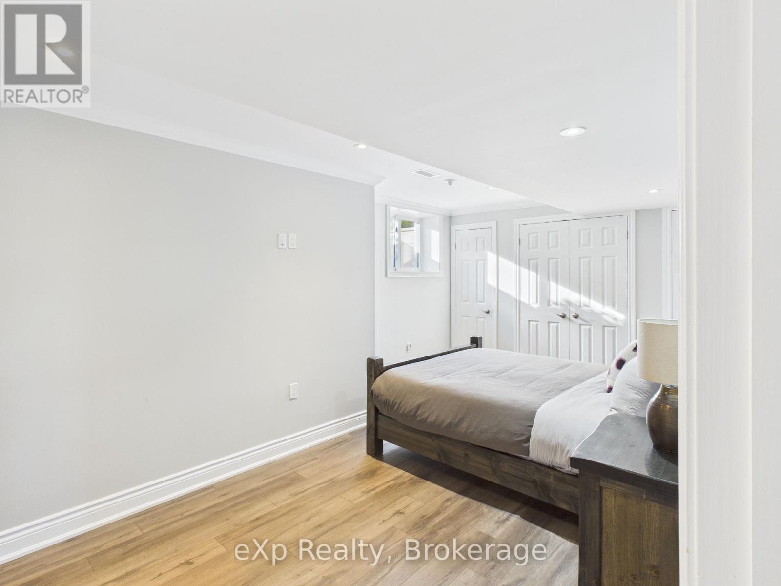 197 Balmy Beach Road, Georgian Bluffs, Ontario  N4K 5N4 - Photo 29 - X12820684