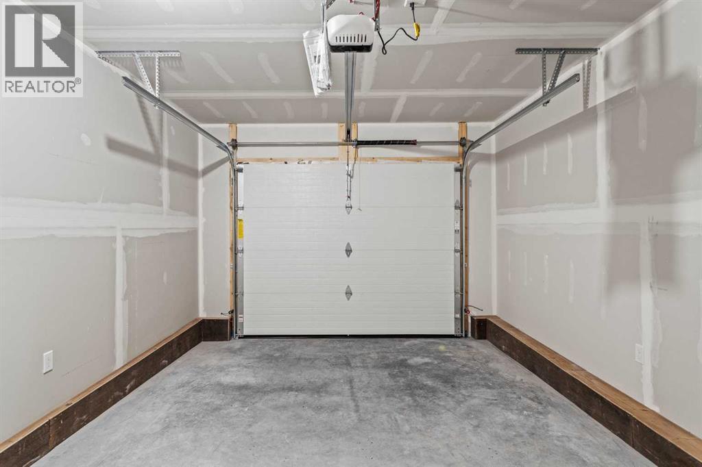 201j, 209 Stewart Creek Rise, Canmore, Alberta  T1W 0N9 - Photo 31 - A2260034