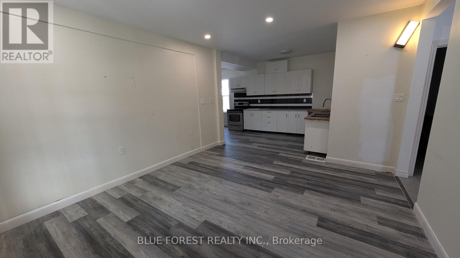 26 Nolan Street, St. Thomas, Ontario  N5P 1X2 - Photo 15 - X12820536