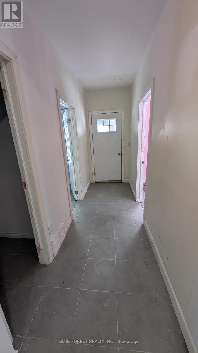 26 Nolan Street, St. Thomas, Ontario  N5P 1X2 - Photo 21 - X12820536