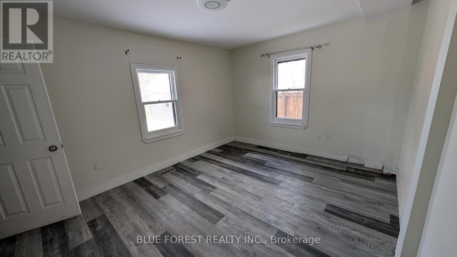 26 Nolan Street, St. Thomas, Ontario  N5P 1X2 - Photo 6 - X12820536