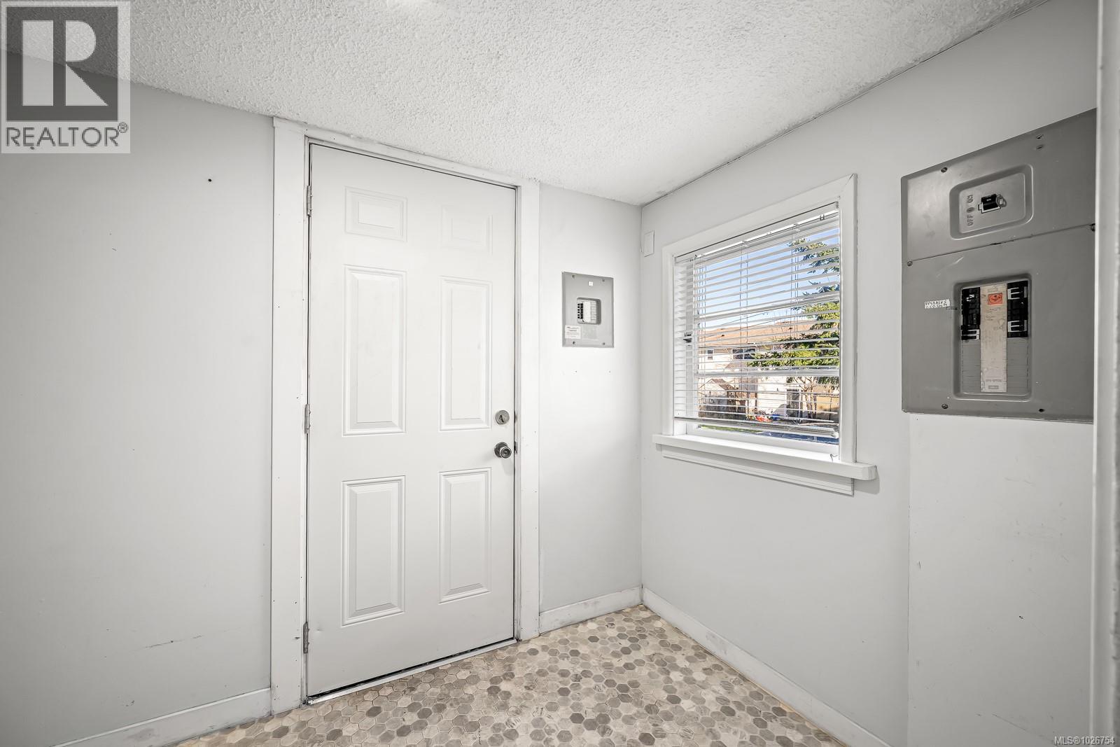 754 7th Ave, Campbell River, British Columbia  V9W 4A4 - Photo 19 - 1026754