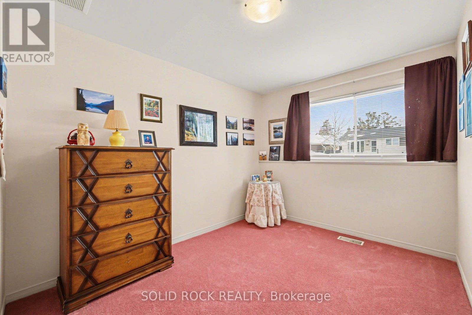 990 Harkness Avenue, Ottawa, Ontario  K1V 6P2 - Photo 24 - X12820668