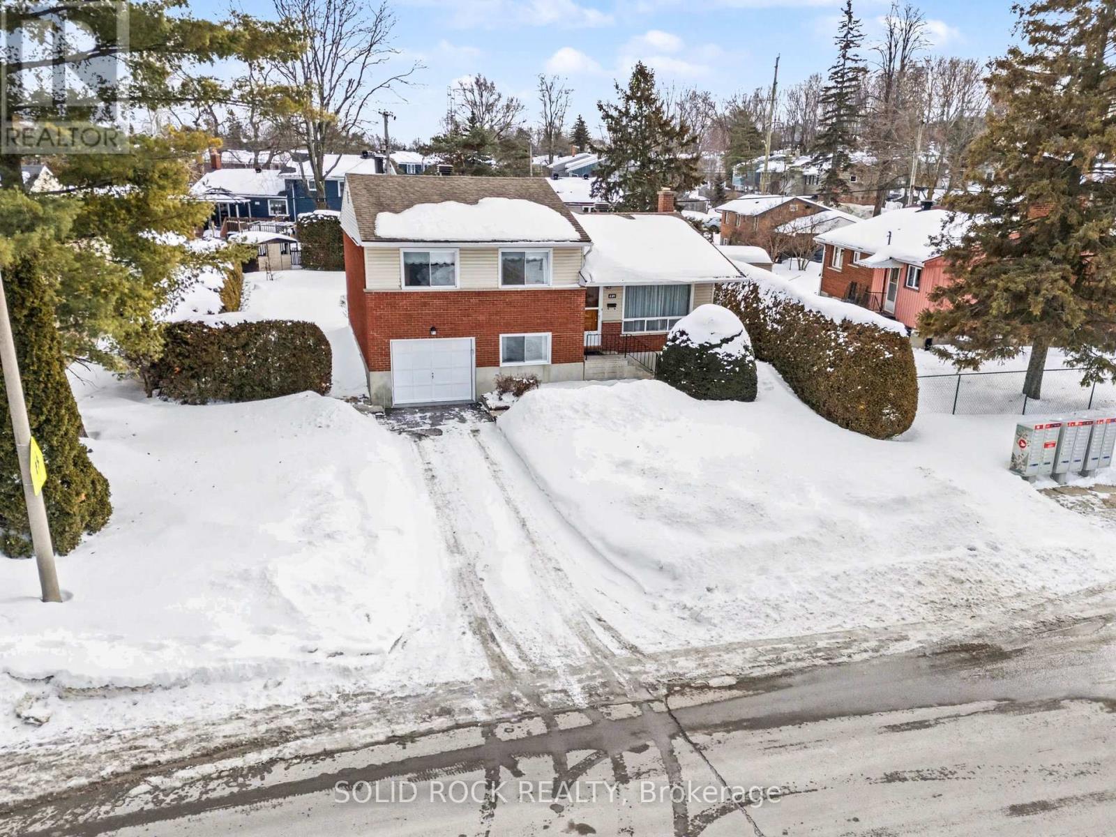 990 Harkness Avenue, Ottawa, Ontario  K1V 6P2 - Photo 33 - X12820668