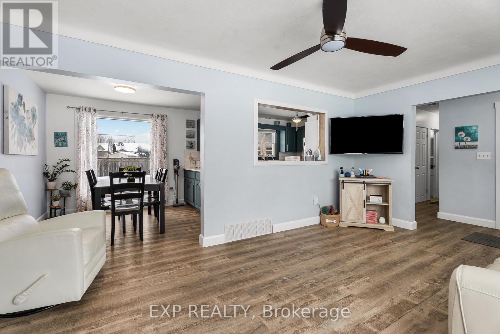 8857 Banting Avenue, Niagara Falls, Ontario  L2G 7A1 - Photo 4 - X12820542