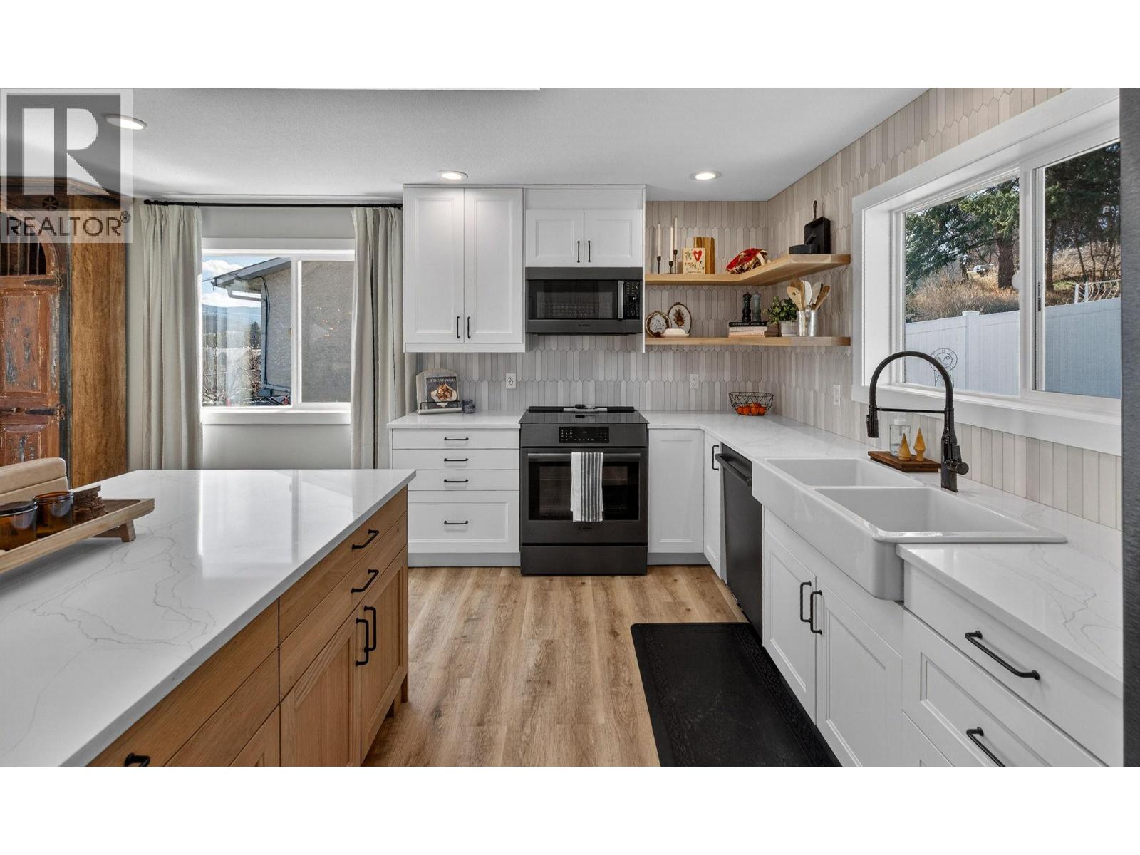 9710 Okanagan Centre Road E, Lake Country, British Columbia  V4V 1T6 - Photo 9 - 10376759