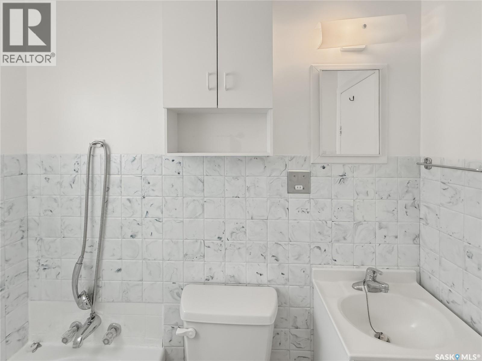 176 2nd Avenue Se, Swift Current, Saskatchewan  S9H 3H9 - Photo 13 - SK029127