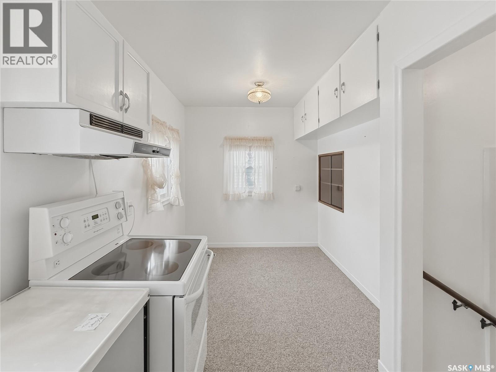 176 2nd Avenue Se, Swift Current, Saskatchewan  S9H 3H9 - Photo 5 - SK029127