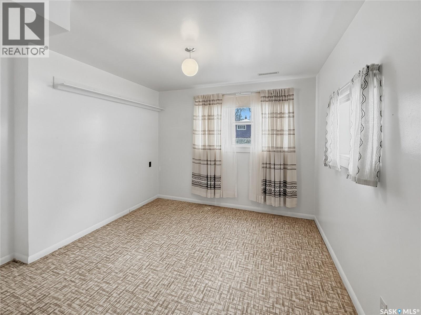 176 2nd Avenue Se, Swift Current, Saskatchewan  S9H 3H9 - Photo 17 - SK029127