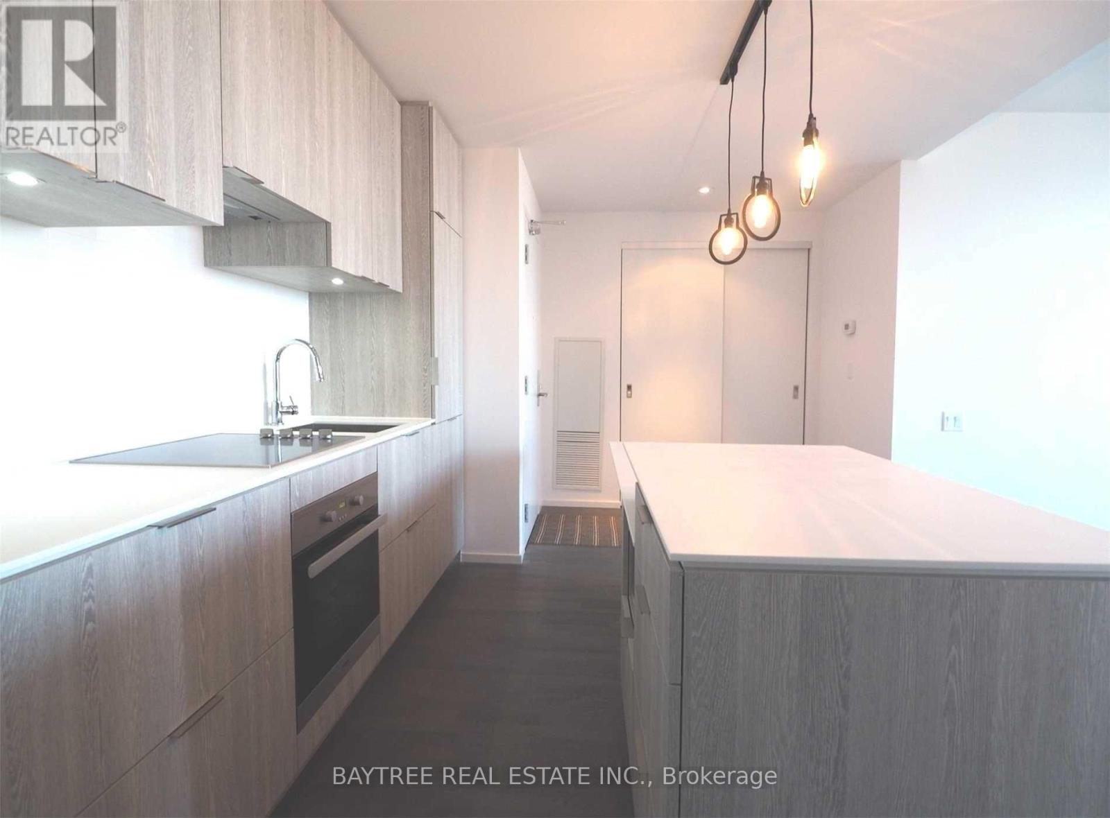 1901 - 5 ST. JOSEPH STREET