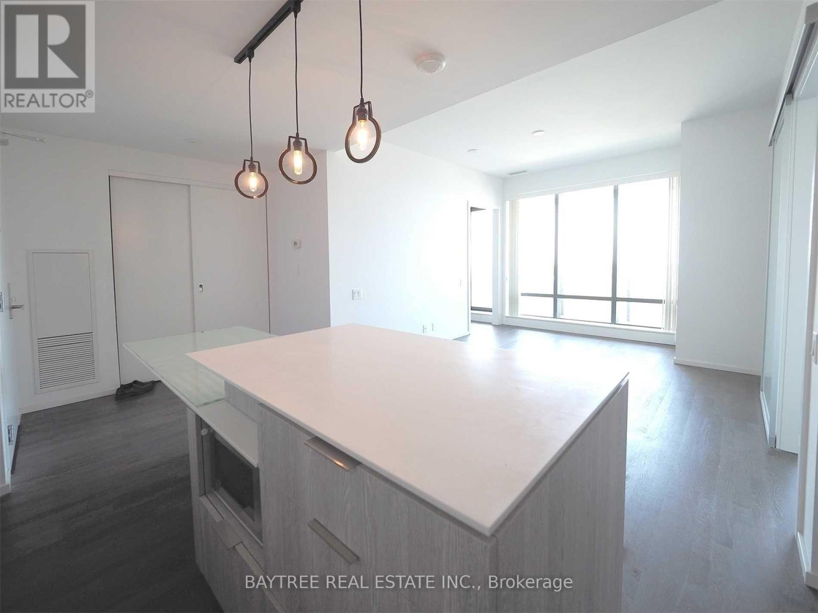 1901 - 5 St. Joseph Street, Toronto, Ontario  M4Y 1J6 - Photo 2 - C12820544