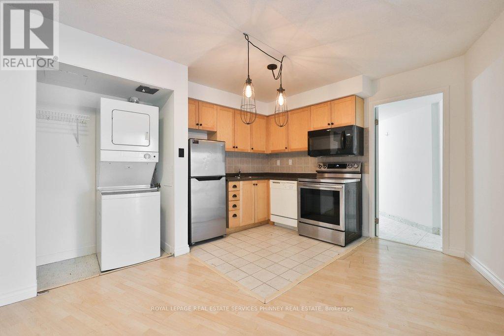 302 - 650 Queens Quay W, Toronto, Ontario  M5V 3N2 - Photo 7 - C12820580